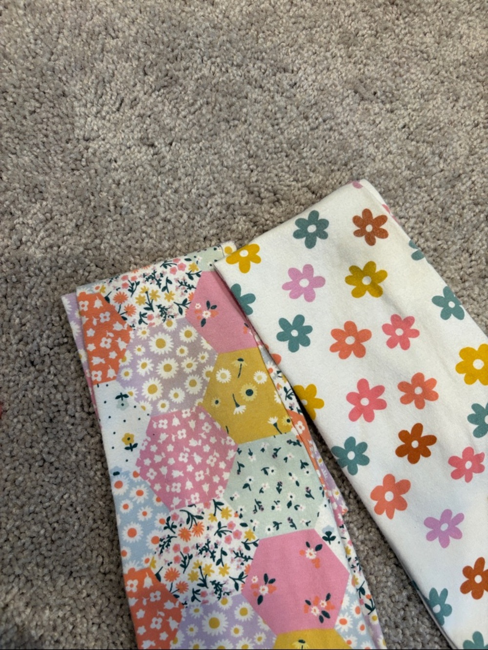 Set of 7 girls 4T leggings - Picture 2 of 3
